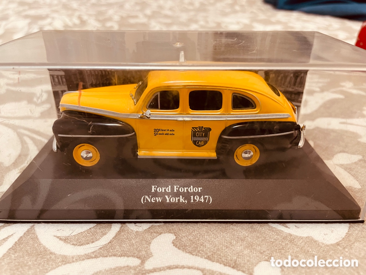 Voitures &agrave; l'&eacute;chelle: Taxi miniatura Ford fordor