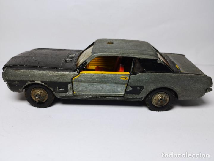Auto in scala: FORD MUSTANG TAXI DE BARCELONA Dalia SOLIDO ORIGINAL 1,43 N&ordm; 59 RAREZA