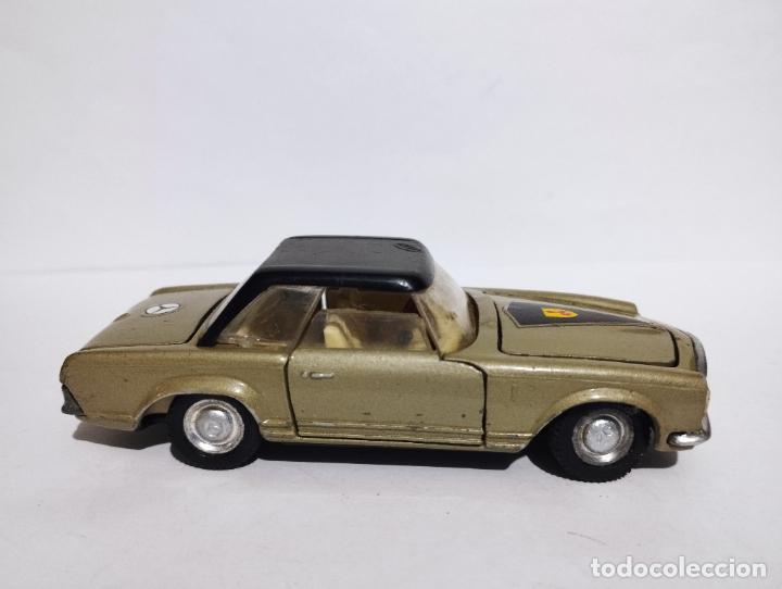 Coches a escala: MERCEDES BENZ 230 SL SPORT PAGODA DE JOAL 1,43 BUENO