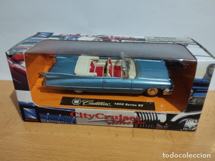 Auto in scala: CADILLAC ELDORADO SERIES 62 1959 DE NEW RAY 1,43 NUEVO EN SU CAJA