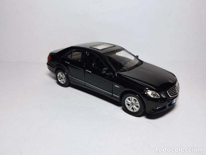 Voitures &agrave; l'&eacute;chelle: MERCEDES CLASE E 2009 E CLASS METAL 1,43 NUEVO EN SU CAJA.UNICO EN TODOCOLECCION