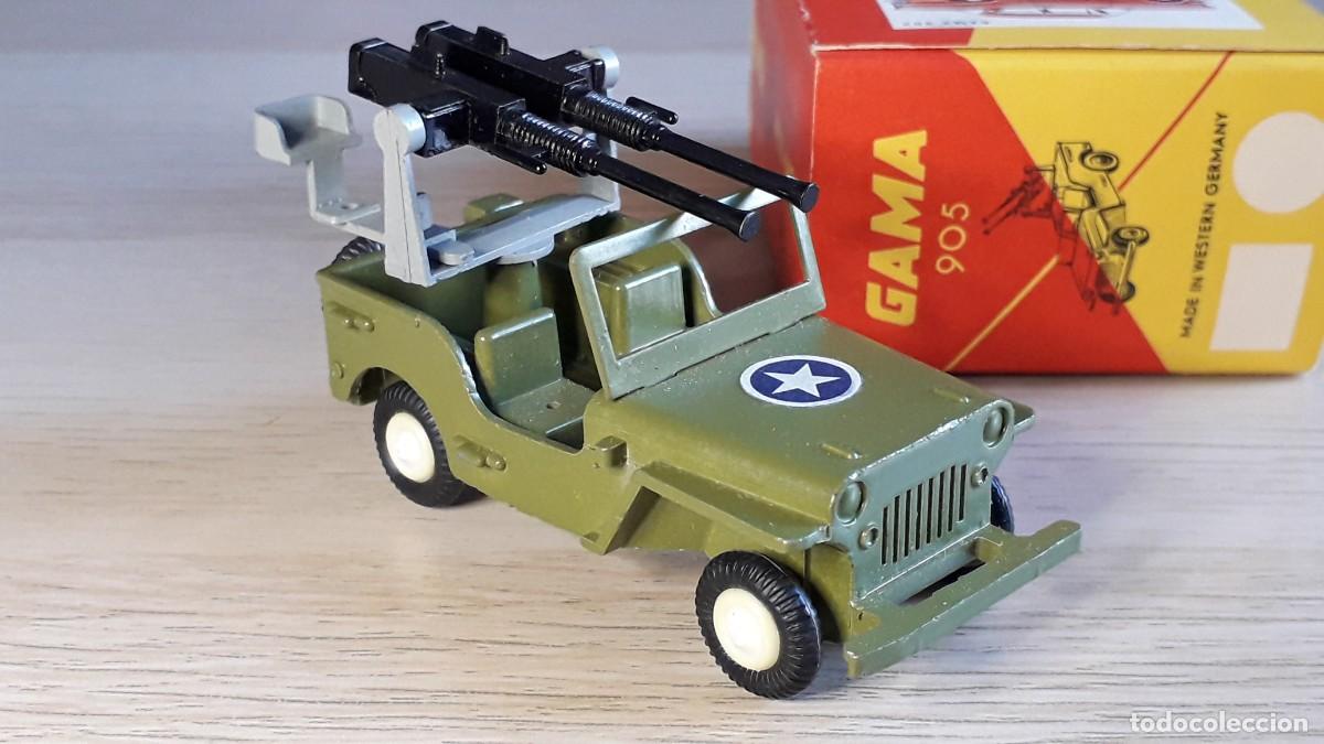 Voitures &agrave; l'&eacute;chelle: Jeep Willys # 905, metal esc. 1/43-1/40, Gama Mini Mod made in Germany, original a&ntilde;os 60.