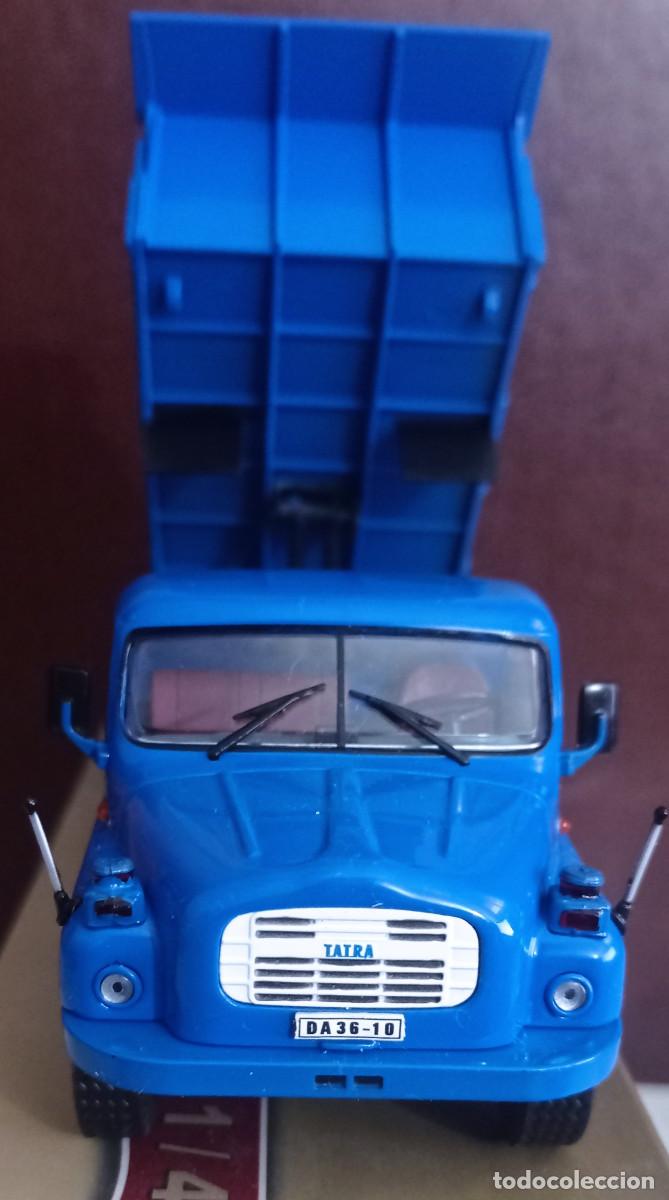 Auto in scala: MINIATURA DE CAMI&Oacute;N VOLQUETE KARLSBERG TATRA 1/43