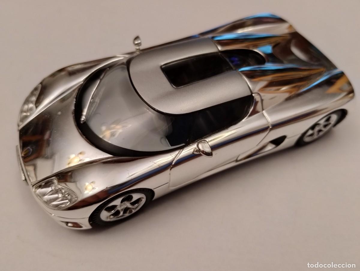 Coches a escala: Koenisegg CC 8S - Foto 1