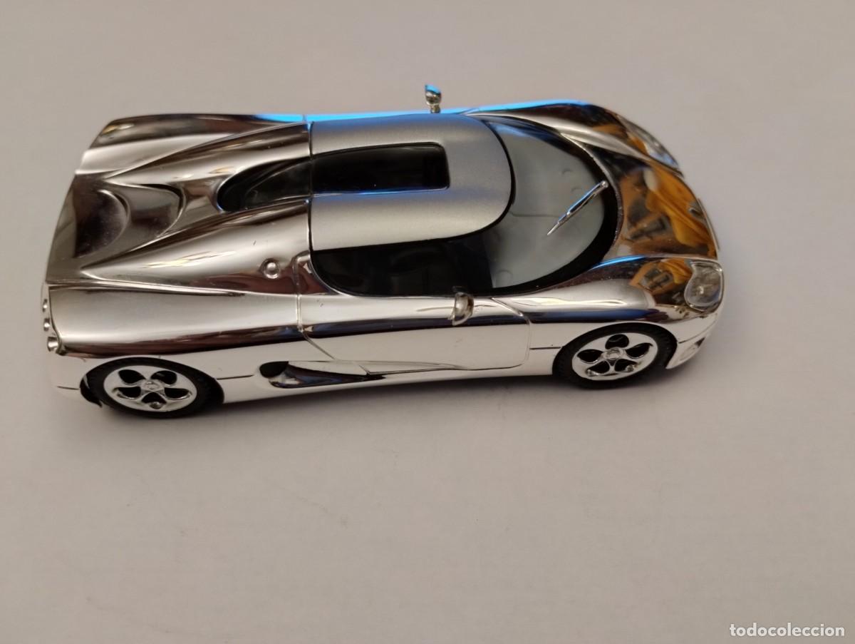 Coches a escala: Koenisegg CC 8S - Foto 3
