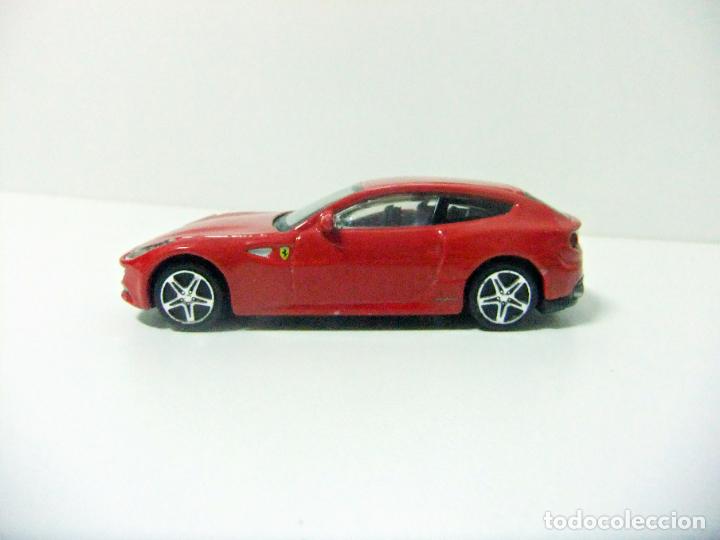 Auto in scala: FERRARI FF - BURAGO BBURAGO ESCALA 1:43 - COCHE DEPORTIVO MINIATURA AUTOM&Oacute;VIL ROJO RED TOY CAR