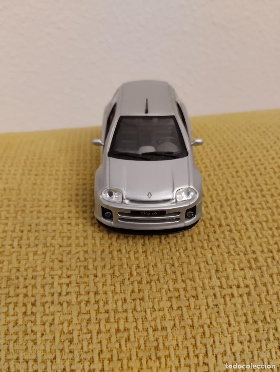 Coches a escala: Renault Clio V6 - Foto 3