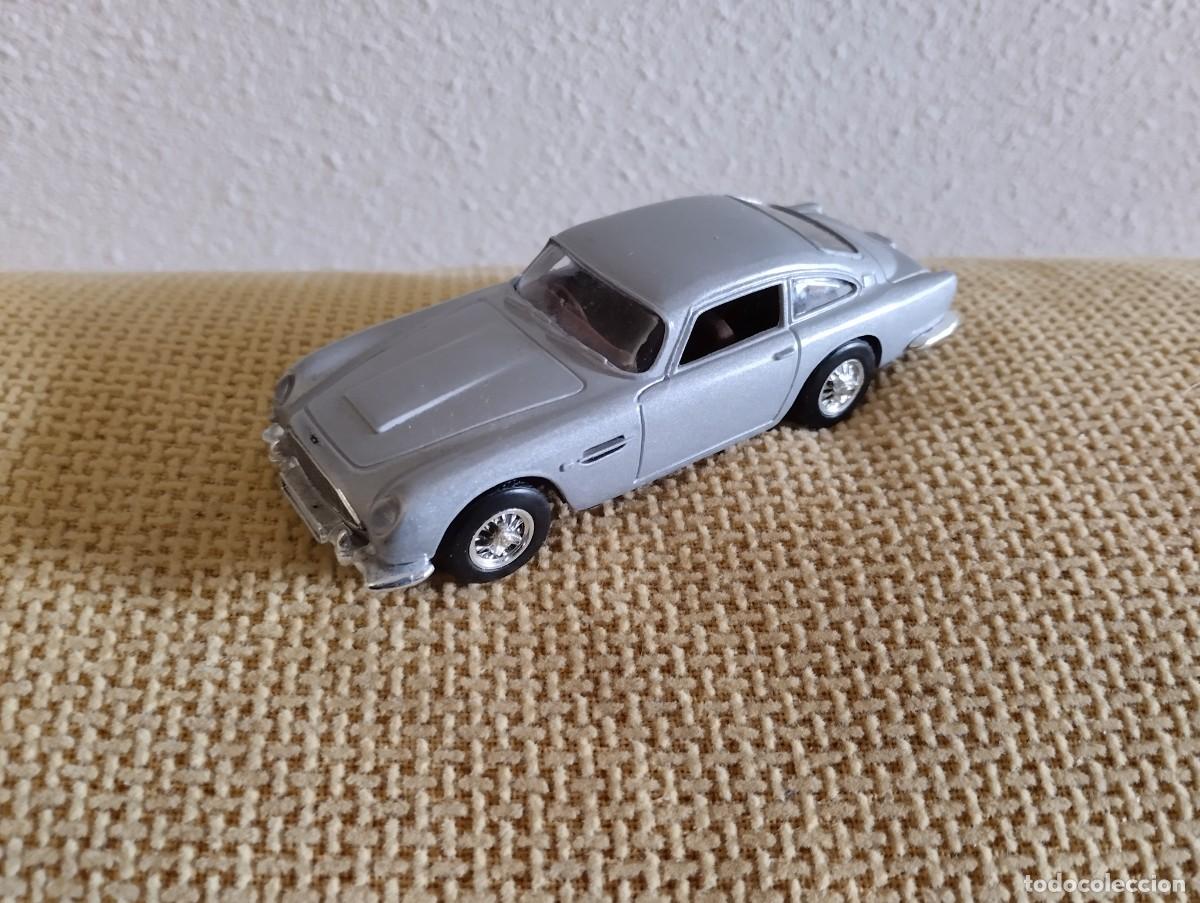 Voitures &agrave; l'&eacute;chelle: Aston Mart&iacute;n 1950. Del Prado