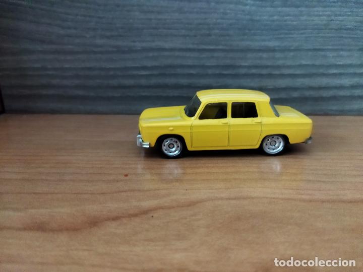 Model Cars: Renault 8 Gordini