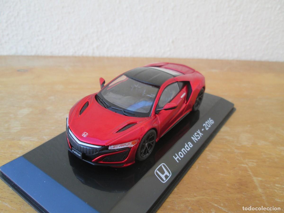 Auto in scala: 1/43 Honda NSX 2016 - Salvat