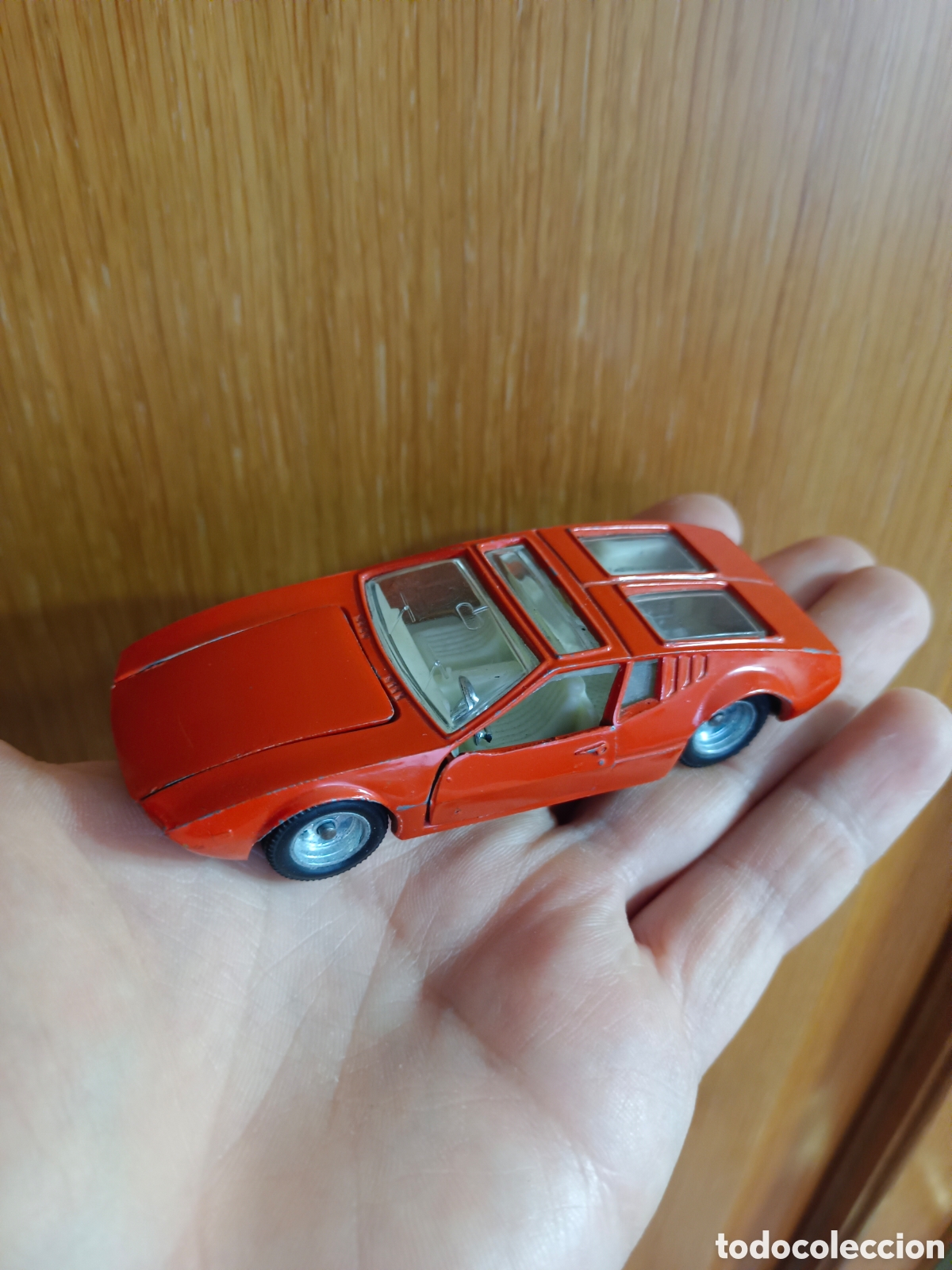 Auto in scala: De Tomaso mangusta inter cars escala 1/43