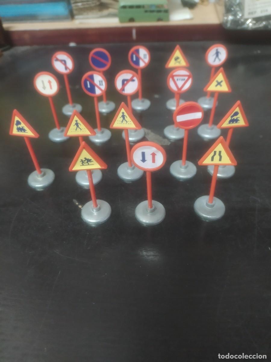 Coches a escala: Lote se&ntilde;ales joal 1/43 tipo guisval mira pilen