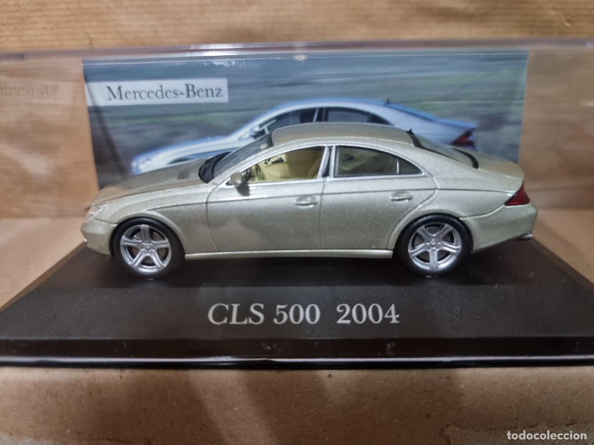 Model Cars: Mercedes CLS 500 2004.Mercedes La Leyenda.Altaya