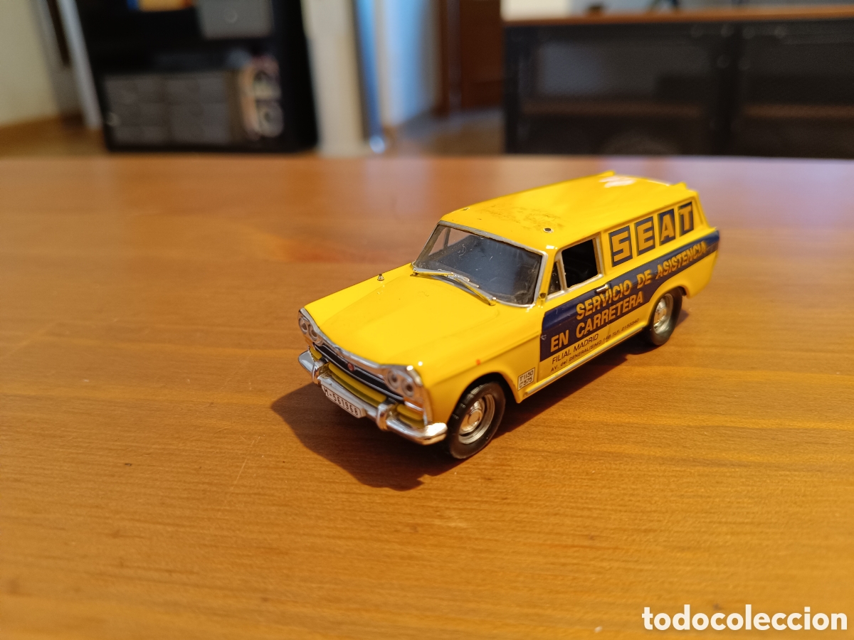 Voitures &agrave; l'&eacute;chelle: Seat 1500 Seat asistencia en carretera IXO 1:43