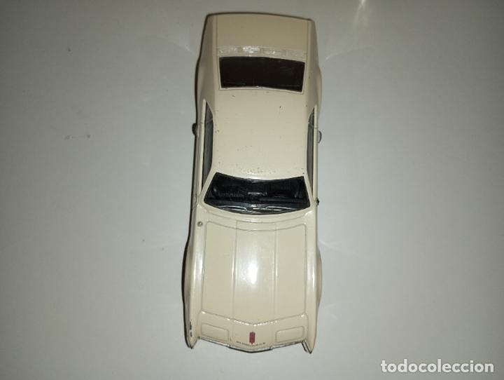 Coches a escala: Coche OLDSMOBILE TORONADO del prado - Foto 11