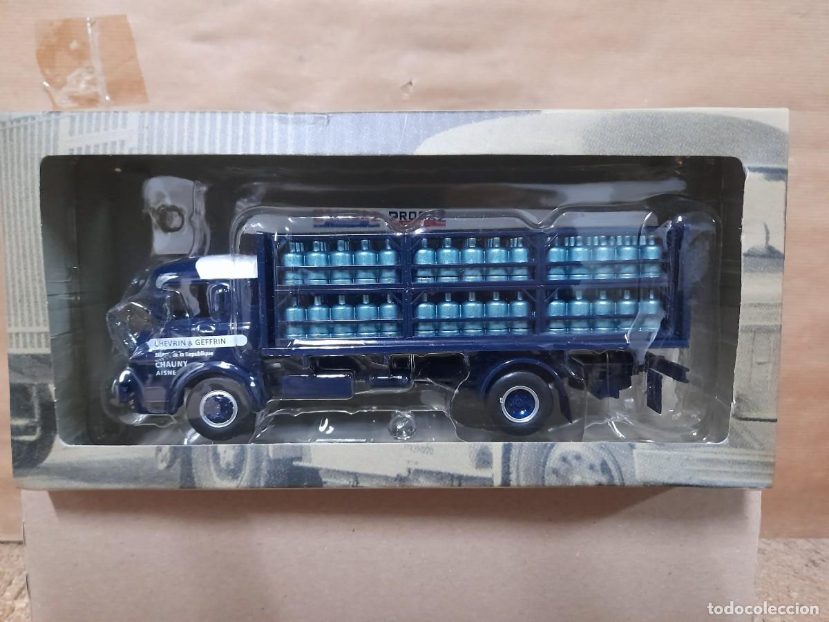 Carros em escala: Caja Camion LATIL H14A.Camiones de Anta&ntilde;o.Altaya