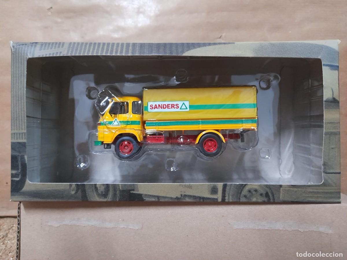 Model Cars: Caja Camion SAVIEM SG-5.Camiones de Anta&ntilde;o.Altaya