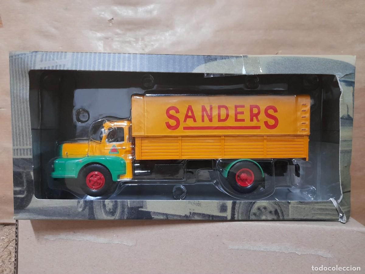 Carros em escala: Caja Unic ZU Alpes Sanders.Camiones de Anta&ntilde;o.Altaya