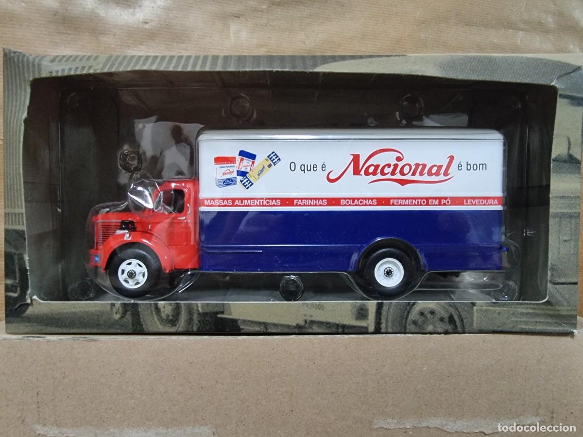 Coches a escala: Caja Berliet GLR 8R Bolachas Nacional.Camiones de Anta&ntilde;o.Altaya