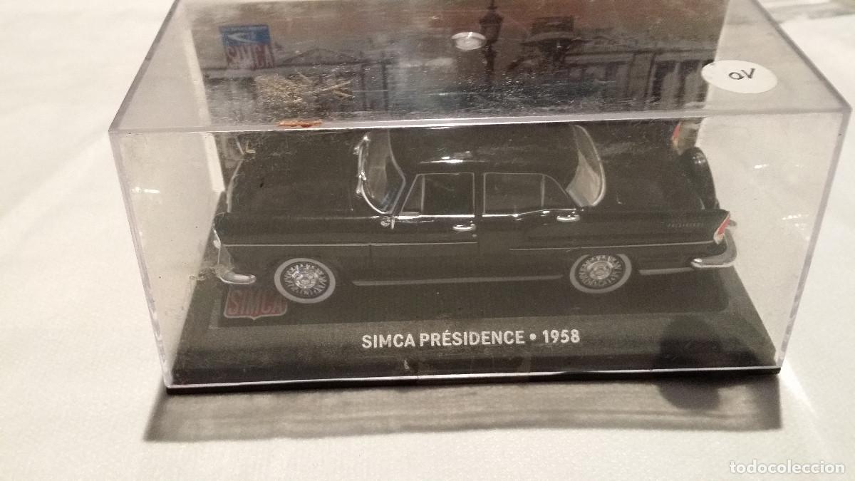 Auto in scala: SIMCA PR&Eacute;SIDENCE (1958)