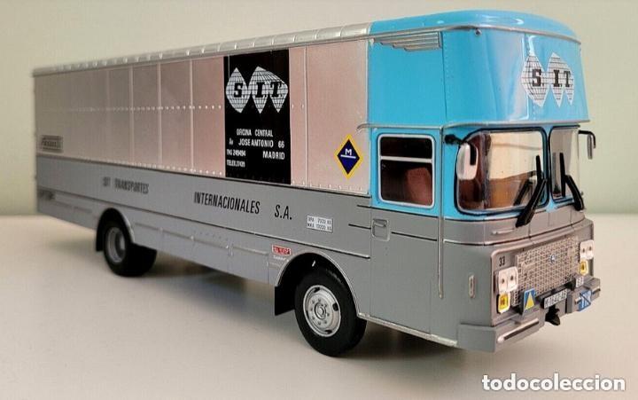 Model Cars: PEGASO COMET 5061 DR CAPITONE - 1974 1:43 SALVAT