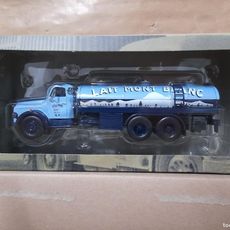 Ixo Camion d'Autrefois 1/43 - Volvo N88 Citerne Lait Mont Blanc Ixo Camion d'Autrefois 1/43 - Volvo N88 Citerne Lait Mont Blanc