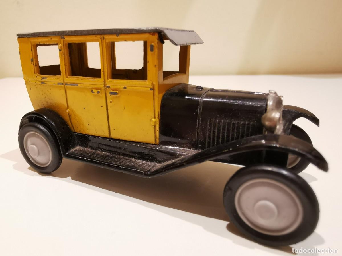 Coches a escala: B2 Citroen R.A.M.I 1/43