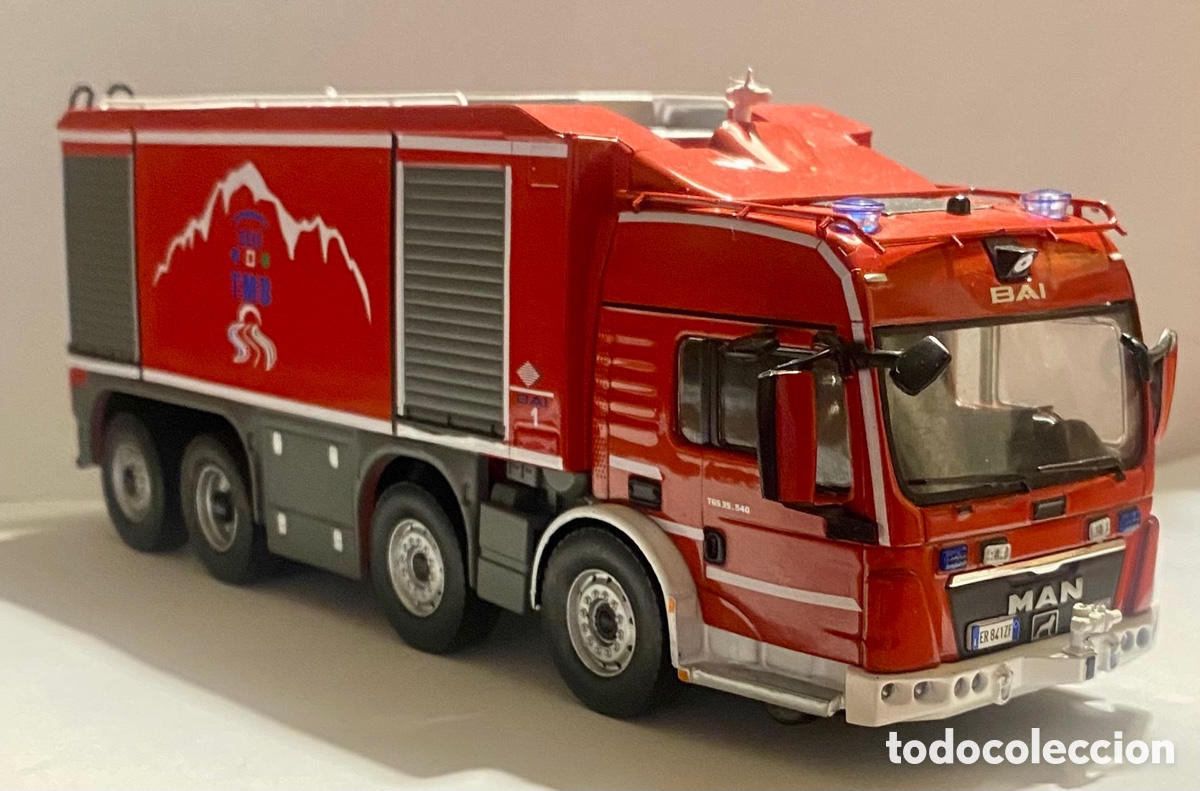 Model Cars: Altaya Man TGS Bomberos Proteus rojo