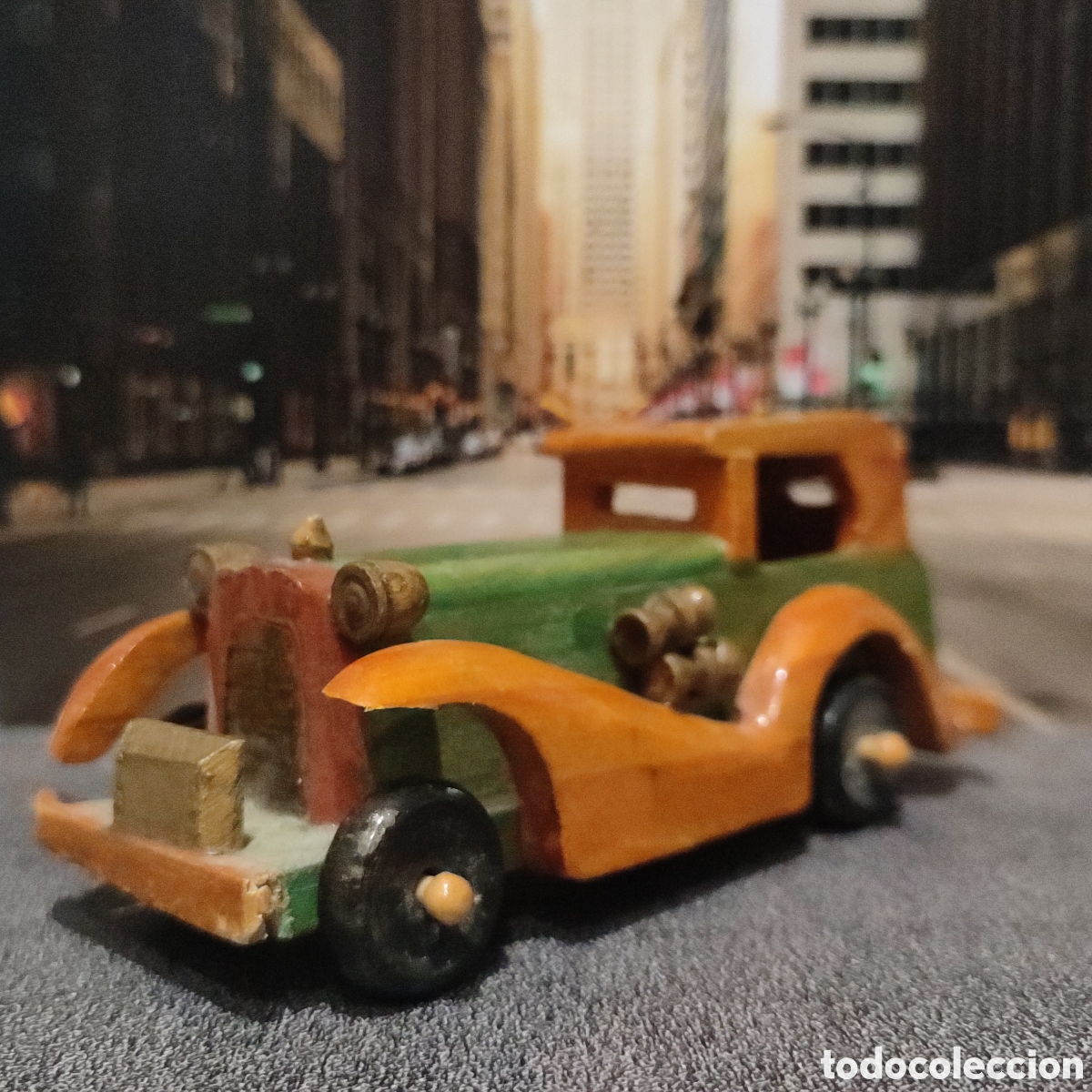 Model Cars: MADE IN CHINA - Coche de madera