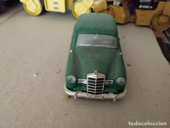 Model Cars: MERCEDES 180 PONTON DE DEL PRADO 1,43 EFECTO ENVEJECIDO