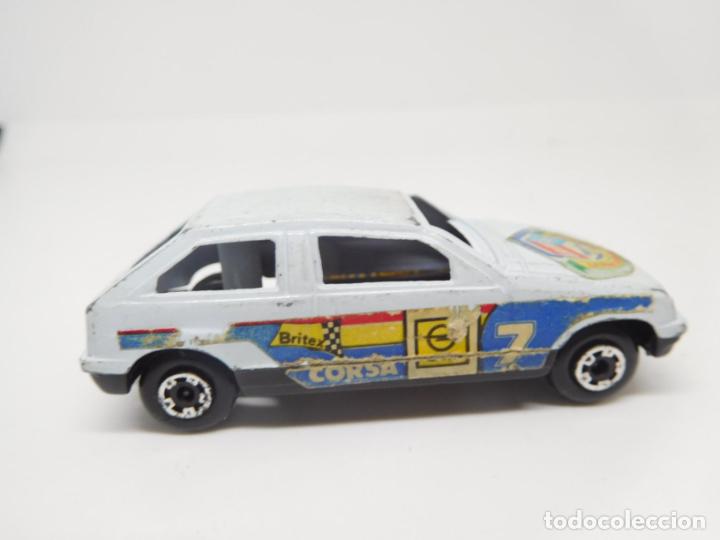 Voitures &agrave; l'&eacute;chelle: M69 Coche en miniatura Opel Corsa Mira publicidad Col&oacute;n y Flor