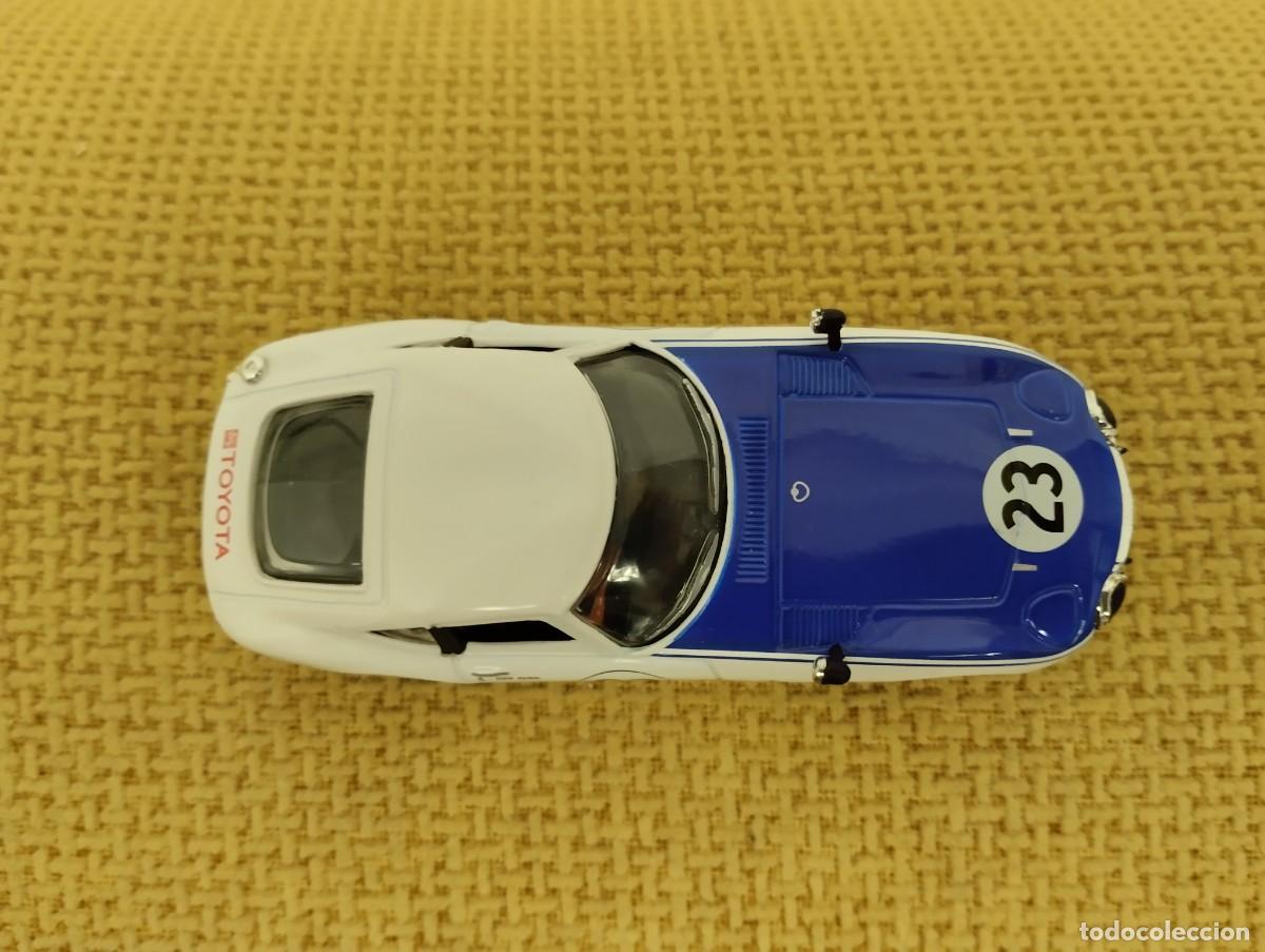 Coches a escala: Toyota 2000GT - Foto 5