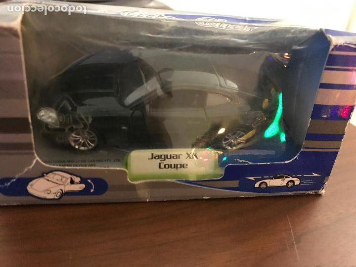 Coches a escala: JAGUAR XK COUPE AUTO-CLUB , PLAYLAND