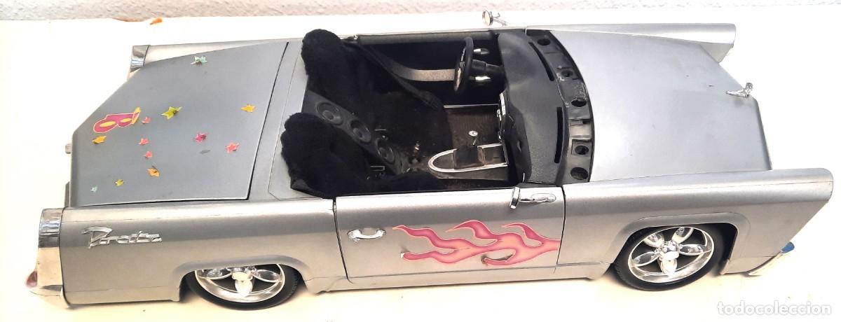 Coches a escala: Coche de mu&ntilde;ecas Bratz - Foto 1