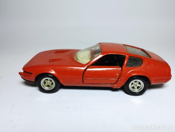 Auto in scala: FERRARI 365 GTB 4 DAYTONA SERIE 100 DE VEREM SOLIDO SERIE 10