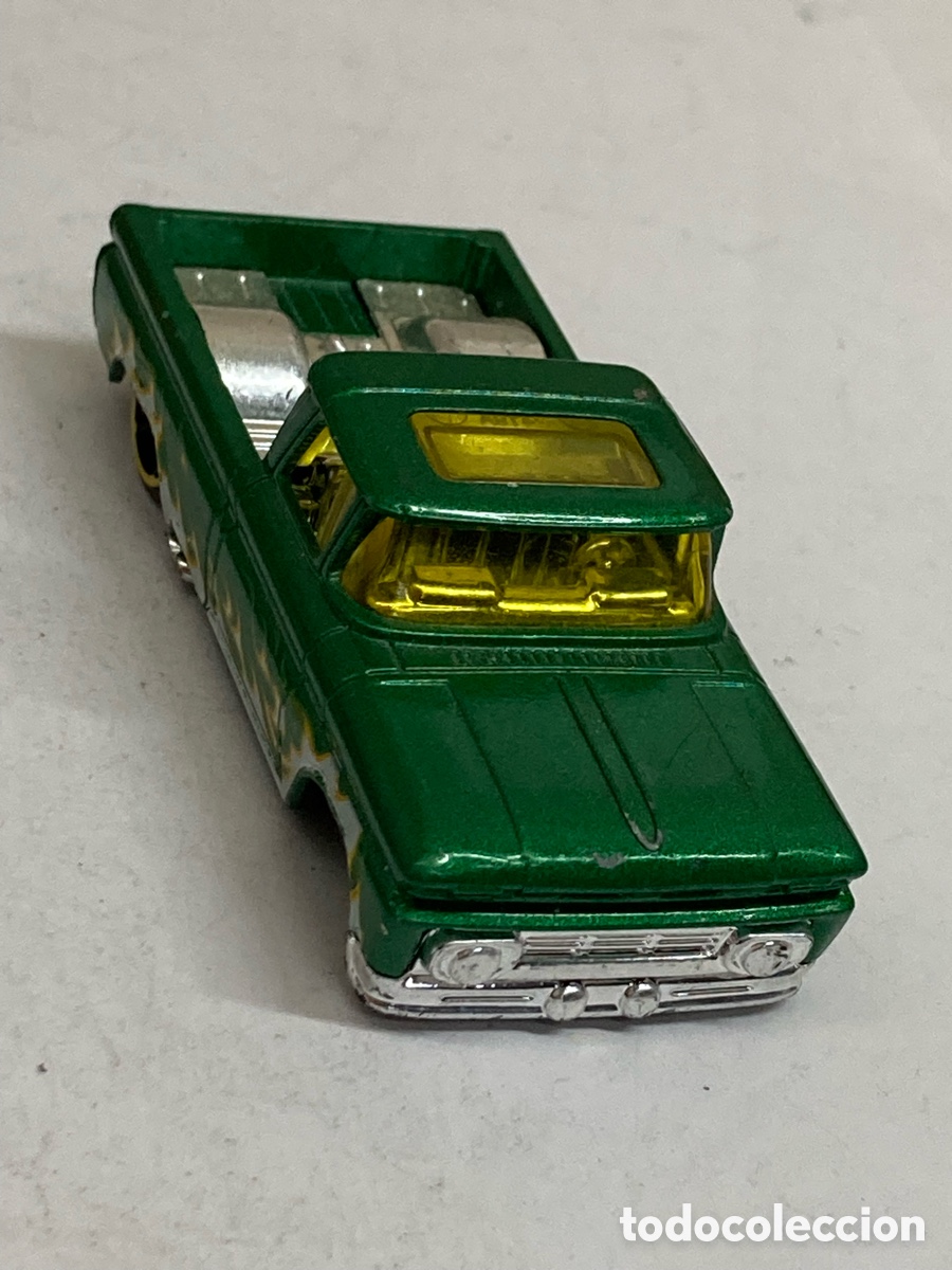 Coches a escala: Coche de juguete HotWheels Custon Chevy/CX04