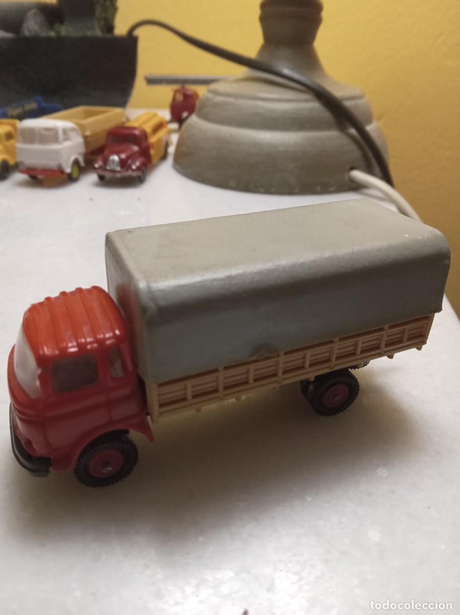 Coches a escala: Camion barreiros minicars