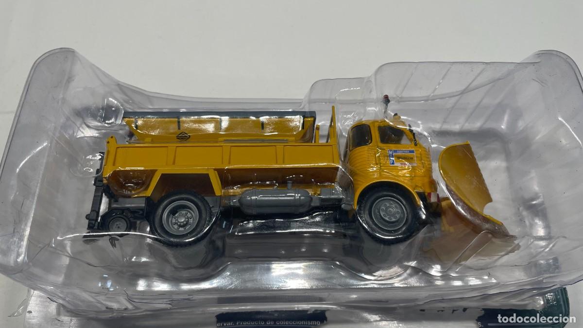 Carros em escala: #04 Pegaso 3040 (1/43) (sin desprecintar)
