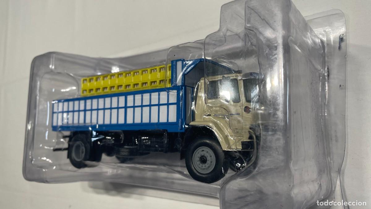 Carros em escala: #05 Ebro P260 (1/43) (sin desprecintar)