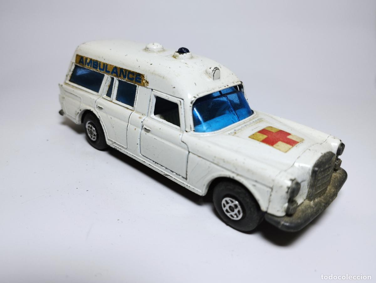 Auto in scala: MERCEDES BINZ AMBULANCIA AMBULANCE DE MATCHBOX SPEED KINGS K-63 SUPER KING SIZE