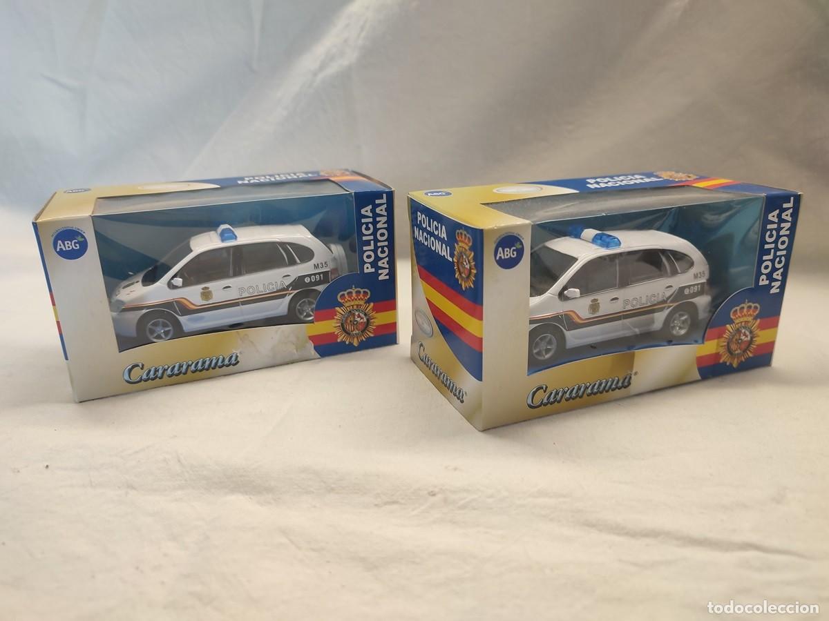Auto in scala: ... Dos miniaturas en 1/43 RENAULT SCENIC RX4 POLICIA NACIONAL , Cararama