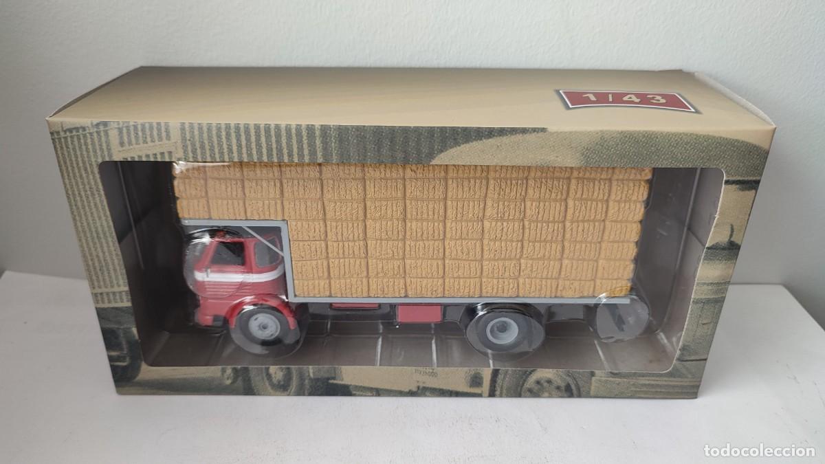 pegaso comet - transporte de paja (1964) (1/43) - Compra venta en  todocoleccion