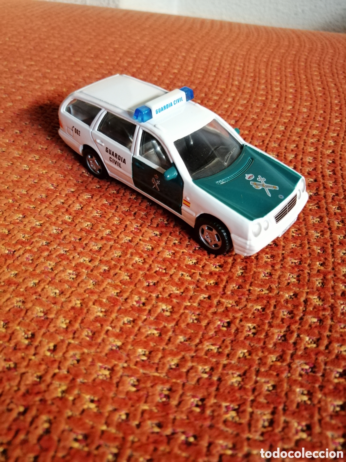 Model Cars: VEHICULO GUARDIA CIVIL MERCEDES BENZ 300 T