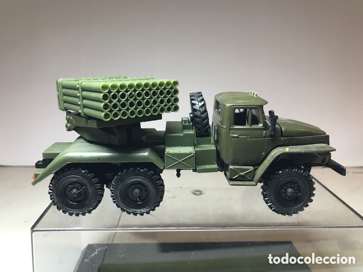 Coches a escala: CAMI&Oacute;N MILITAR MET&Aacute;LICO MADE IN USSR