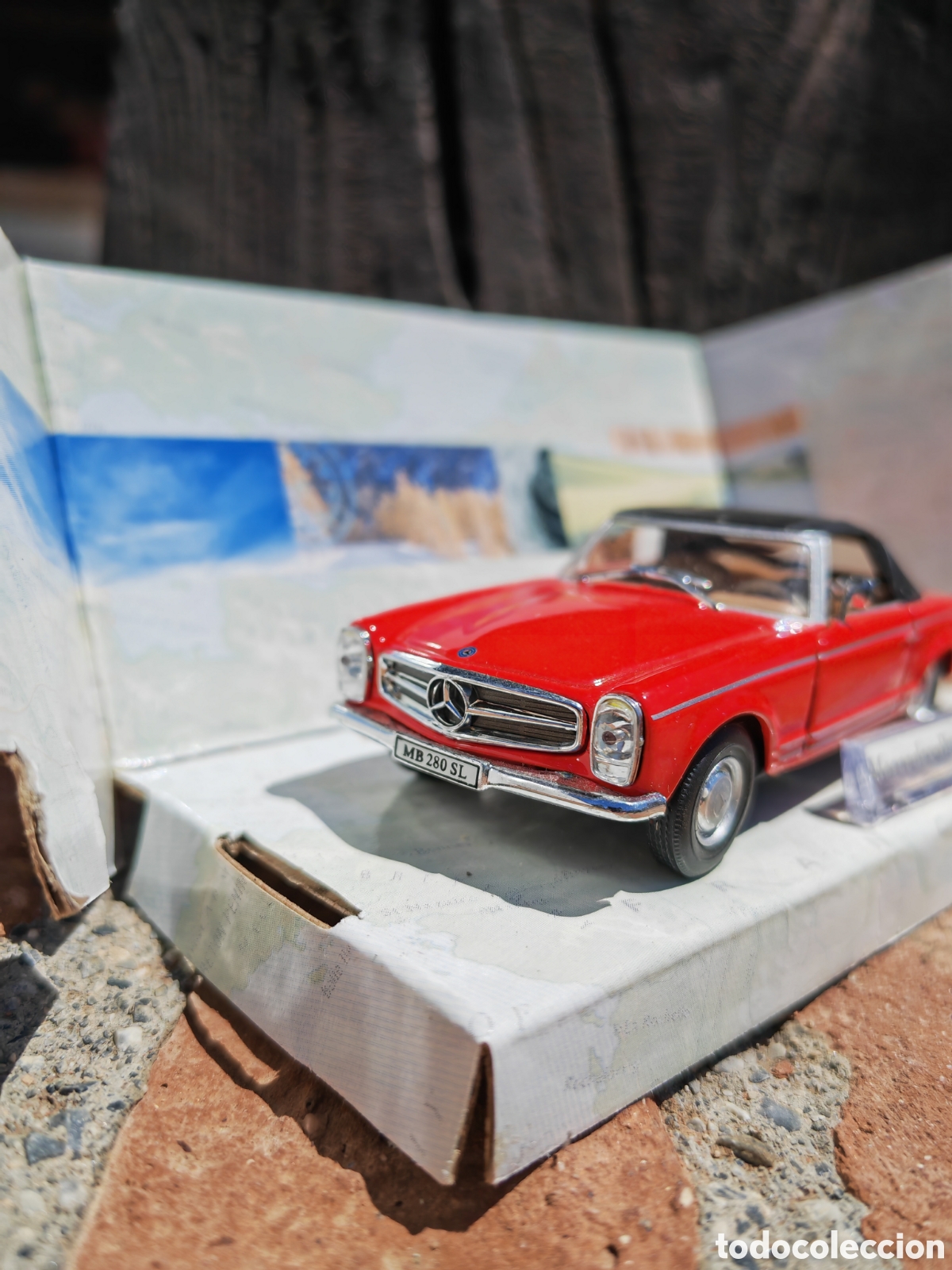 Coches a escala: MERCEDES 280SL PAGODA CARARAMA HONGWELL HIGH SPEED