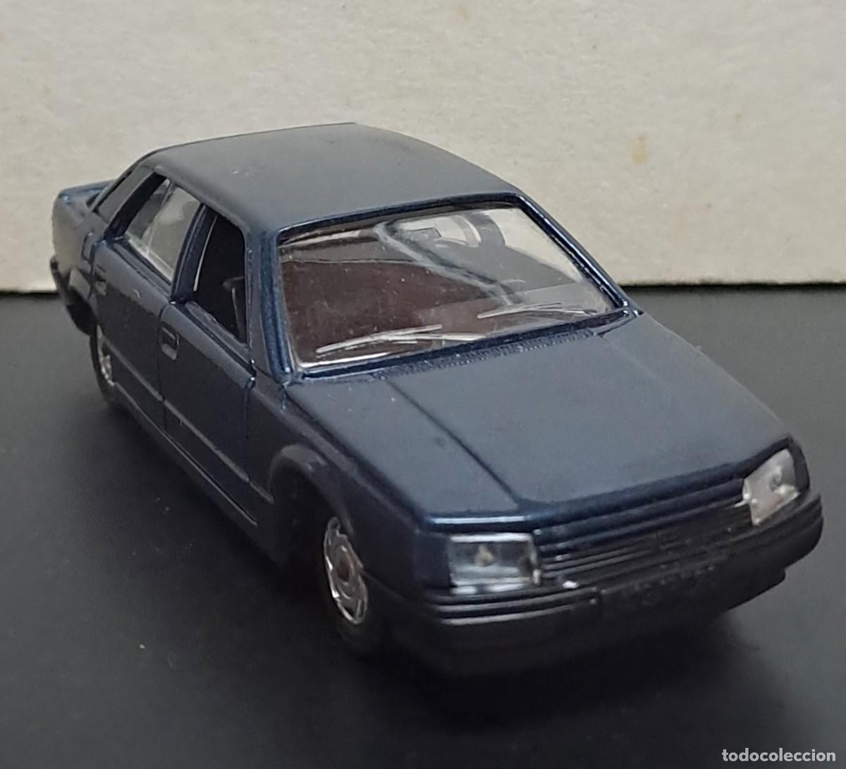 Coches a escala: COCHE A ESCALA 1:43 DE METAL, RENAULT 25. MINICOCHE-184