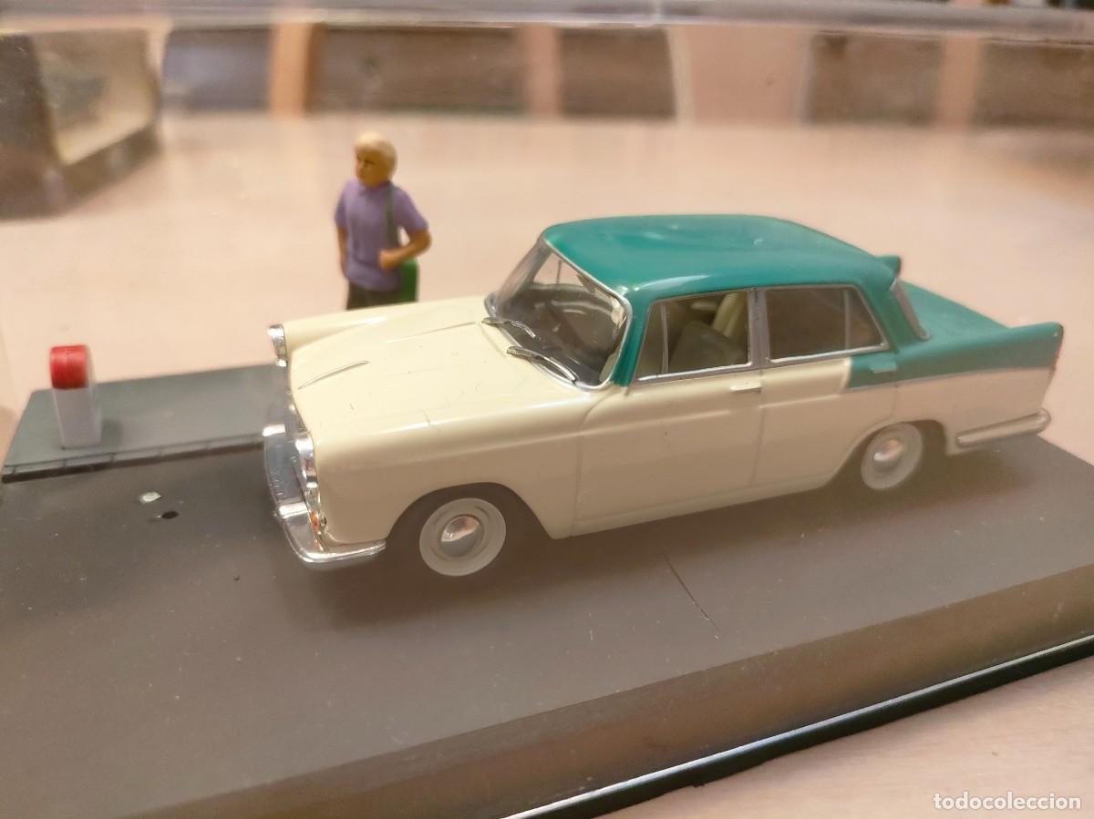 Coches a escala: Austin Cambridge. Coche