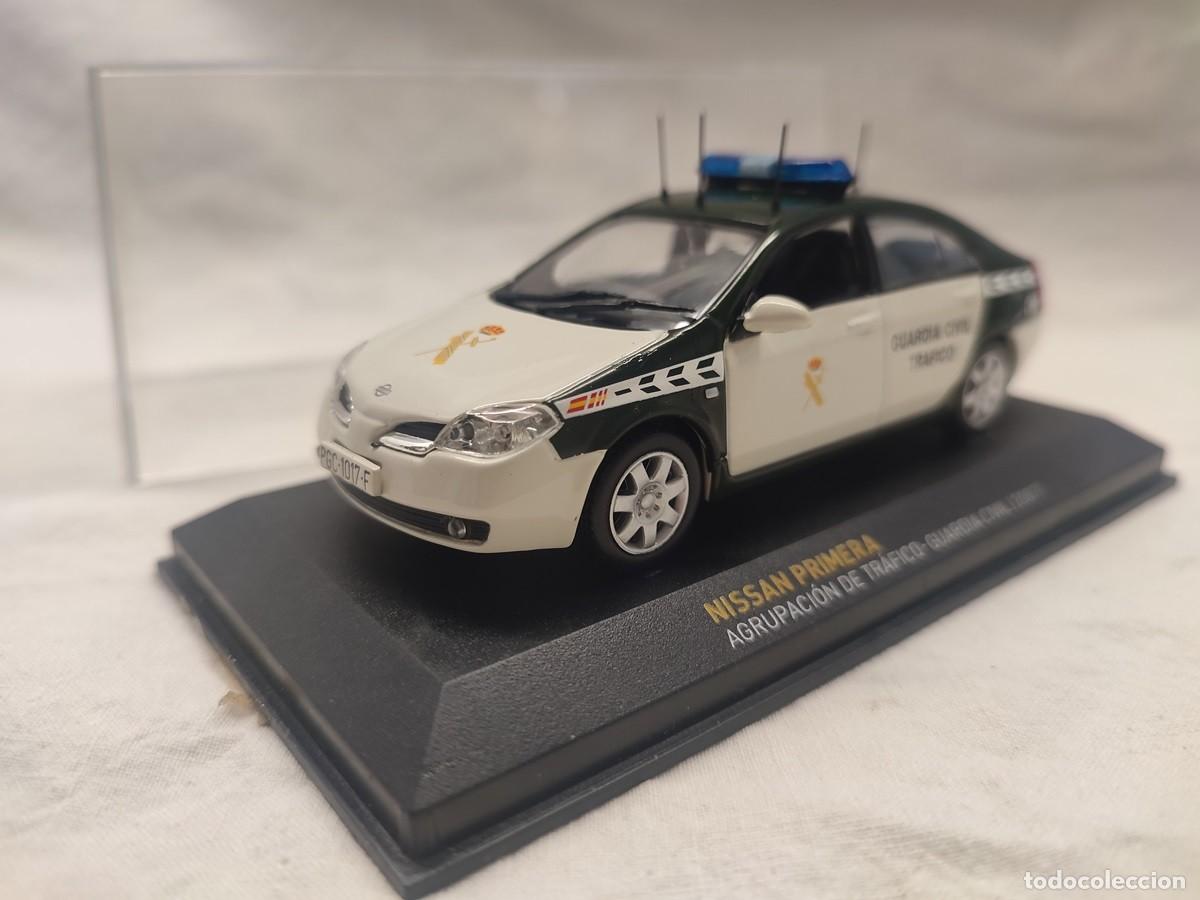 Carros em escala: Nissan Primera Agrupaci&oacute;n de Trafico Guardia Civil 2007 en 1/43
