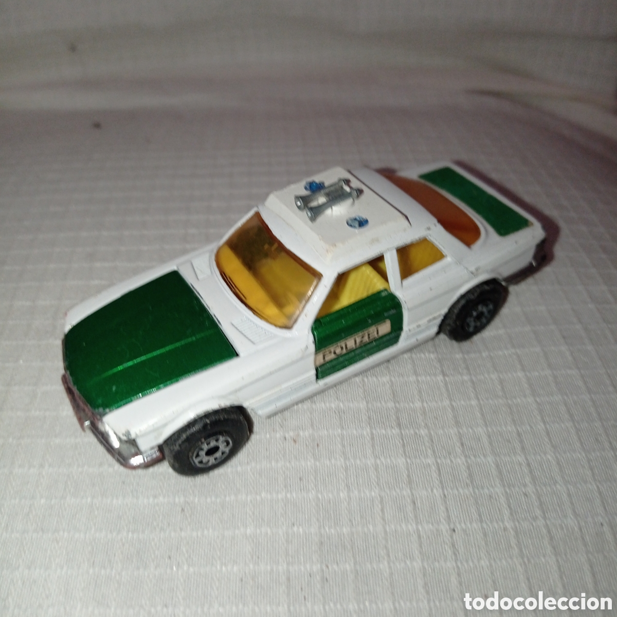 Coches a escala: MATCHBOX,Antiguo Mercedes polic&iacute;a Alemania,Mod SLC 350,Made in England,1974