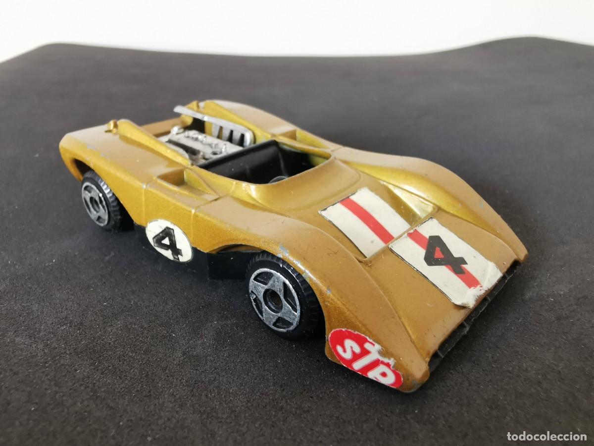 Auto in scala: Polistil Lola-222 1/43